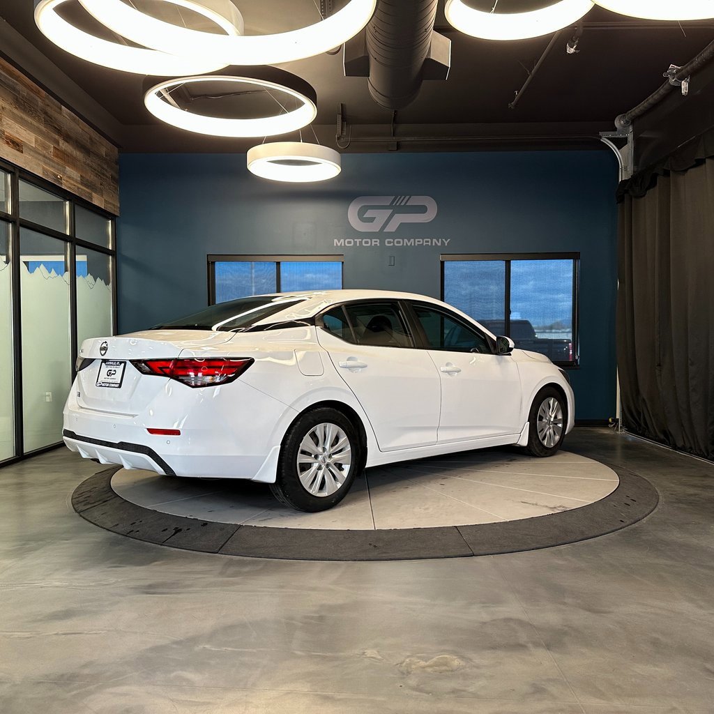 Used 2021 Nissan Sentra S image 3