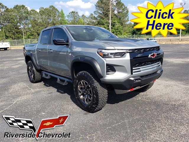 Used 2024 Chevrolet Colorado ZR2 w/ ZR2 Convenience Package III AWD/4WD image 1