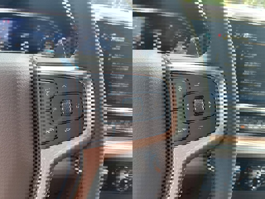 New 2026 Chevrolet Silverado 1500 LT w/ Leather Package image 13