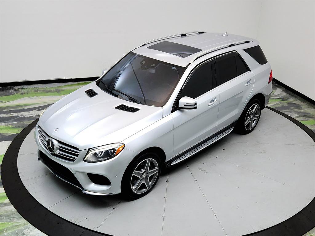 Used 2016 Mercedes-Benz GLE 400 4MATIC w/ Driver Assistance Package image 33
