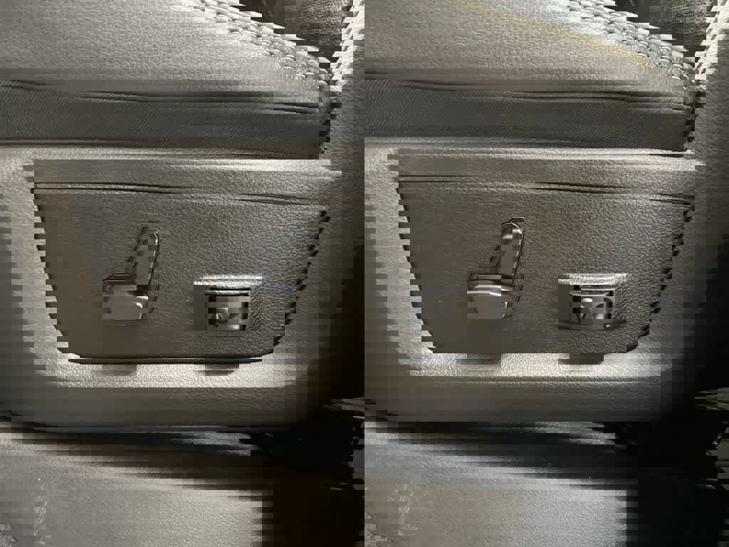 Used 2020 RAM 2500 Laramie image 15