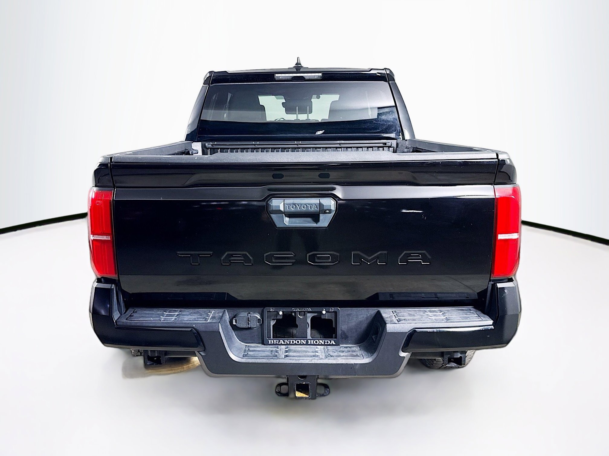 Used 2024 Toyota Tacoma TRD Off-Road image 30