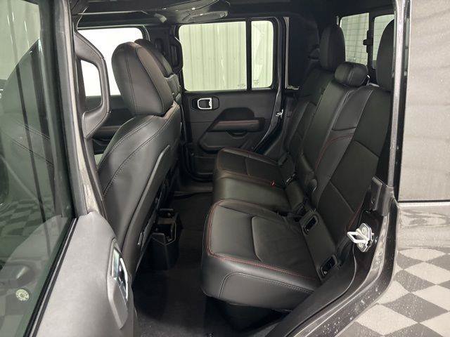 New 2026 Jeep Gladiator Rubicon AWD/4WD image 36