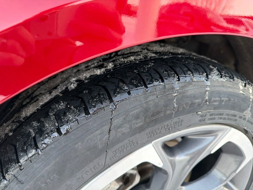 Used 2023 Chevrolet Malibu LT image 30