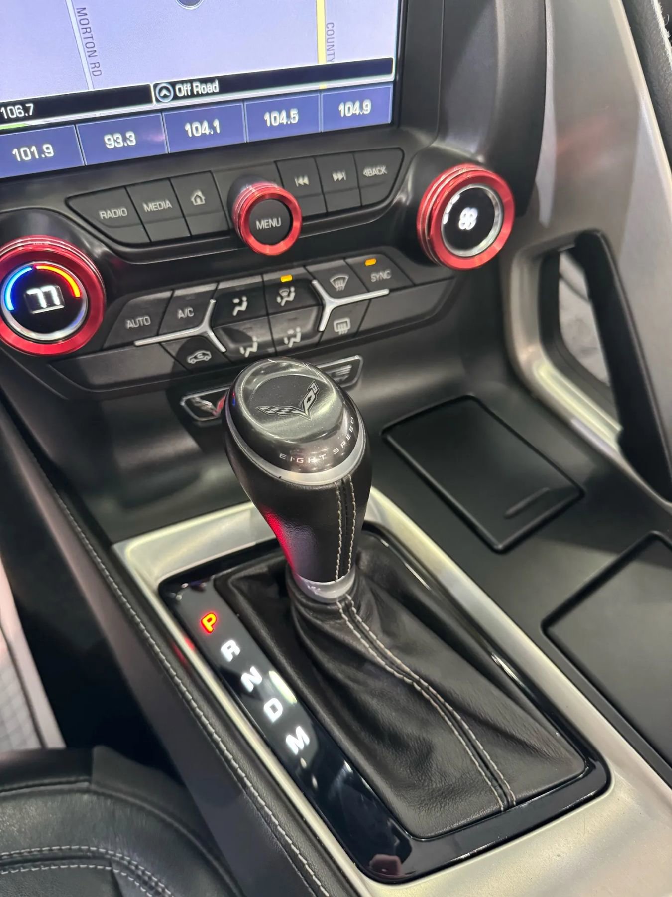 Used 2017 Chevrolet Corvette Stingray Convertible w/ Battery Protection Package image 23