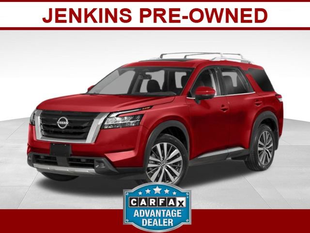 Used 2024 Nissan Pathfinder Platinum w/ Cargo Package