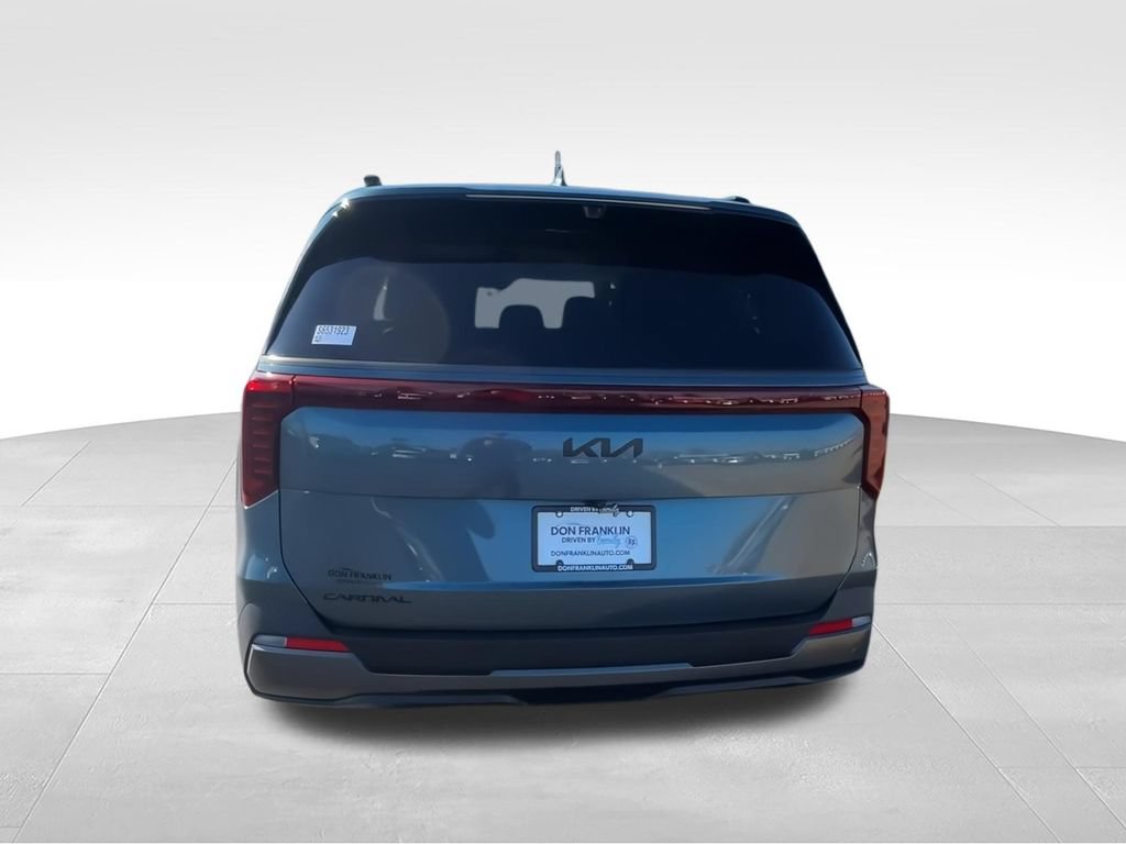 Used 2025 Kia Carnival SX Prestige FWD image 7