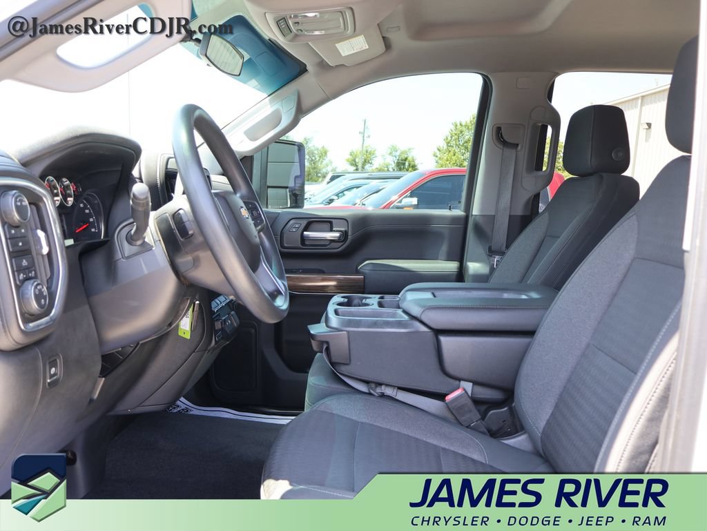 Used 2020 Chevrolet Silverado 2500 LT w/ Z71 Off-Road Package AWD/4WD image 21