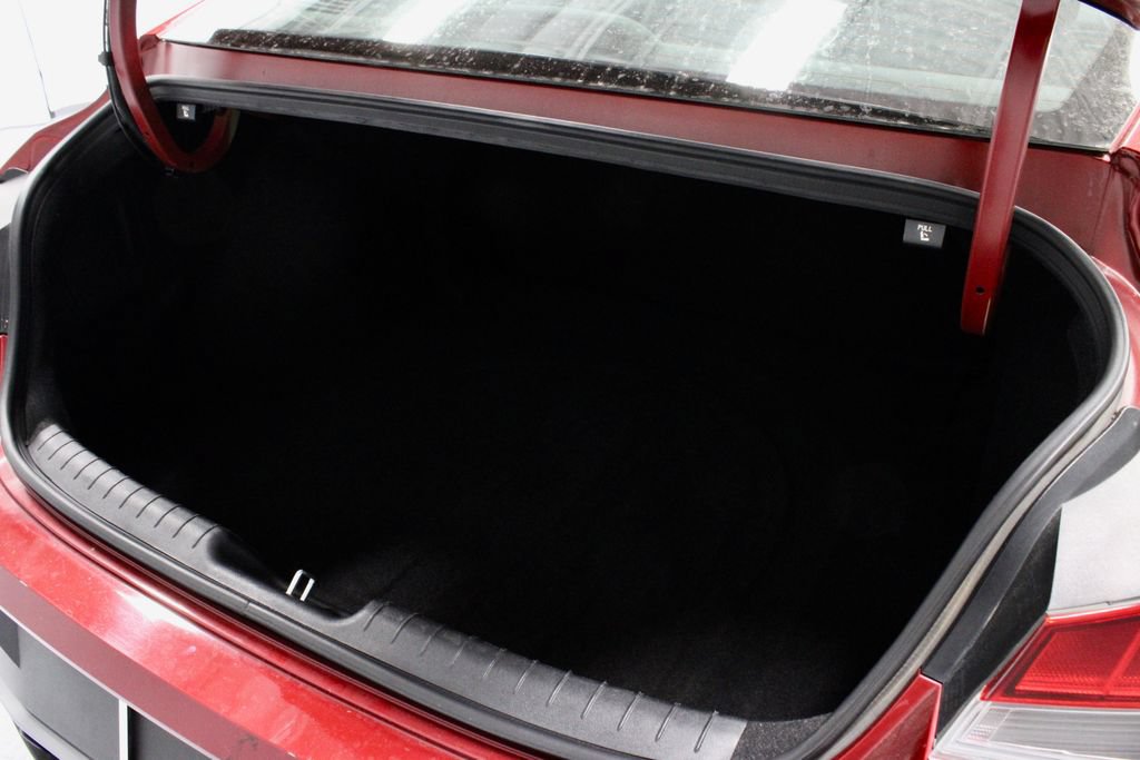 Certified 2024 Hyundai Elantra SEL FWD image 14
