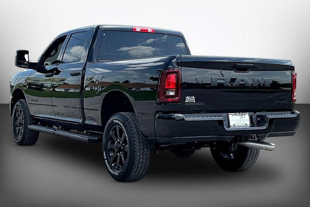 New 2026 RAM 2500 Big Horn AWD/4WD image 3