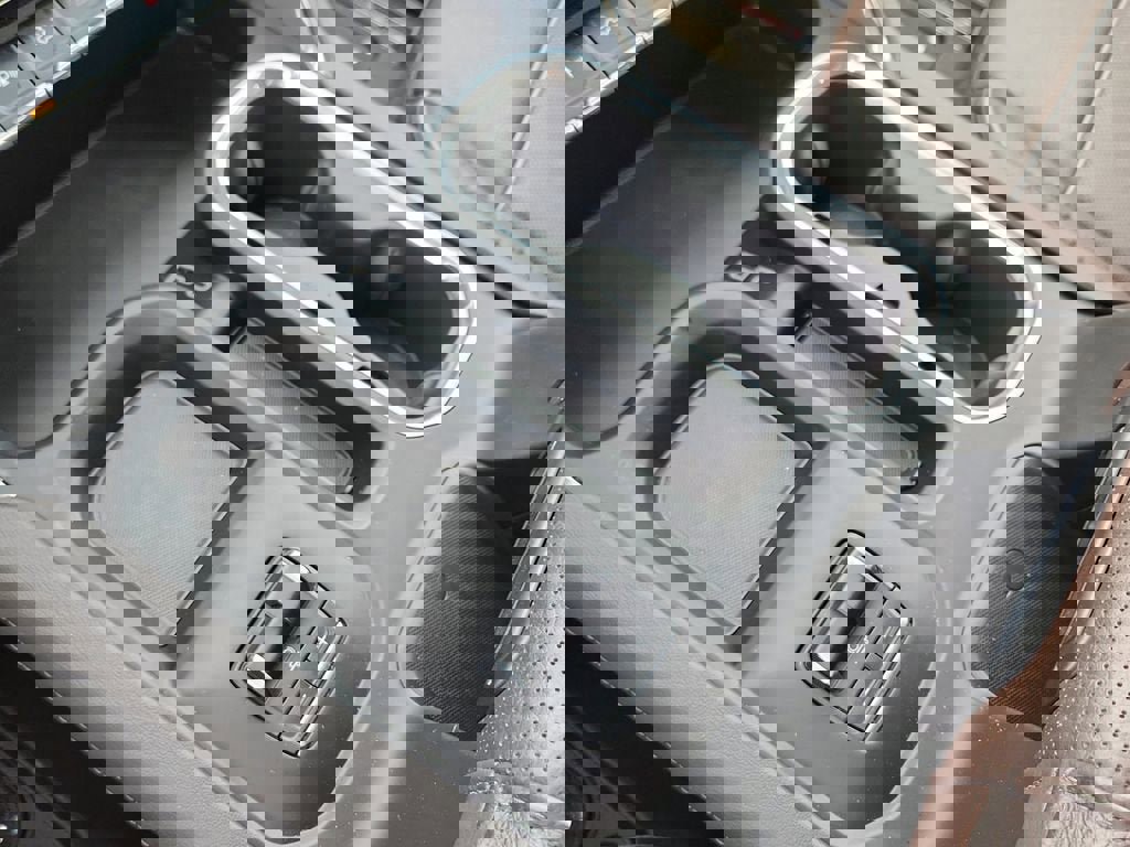 Used 2024 GMC Sierra 2500 Denali image 28