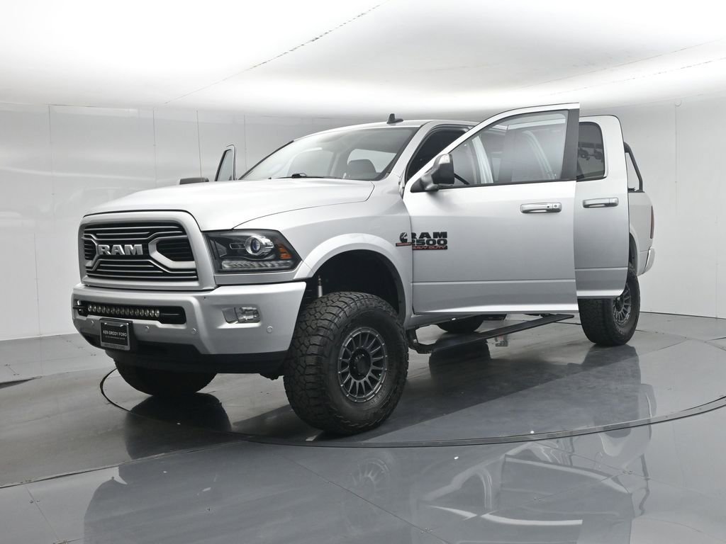 Used 2018 RAM 2500 Laramie w/ Sport Appearance Group image 33