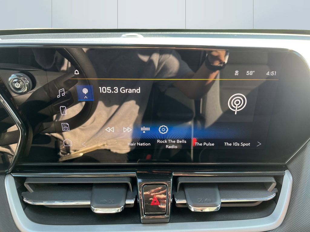 Used 2025 Chevrolet TrailBlazer LT image 12