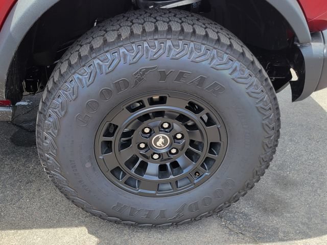 New 2026 Ford Bronco Big Bend w/ Black Diamond Package AWD/4WD image 6