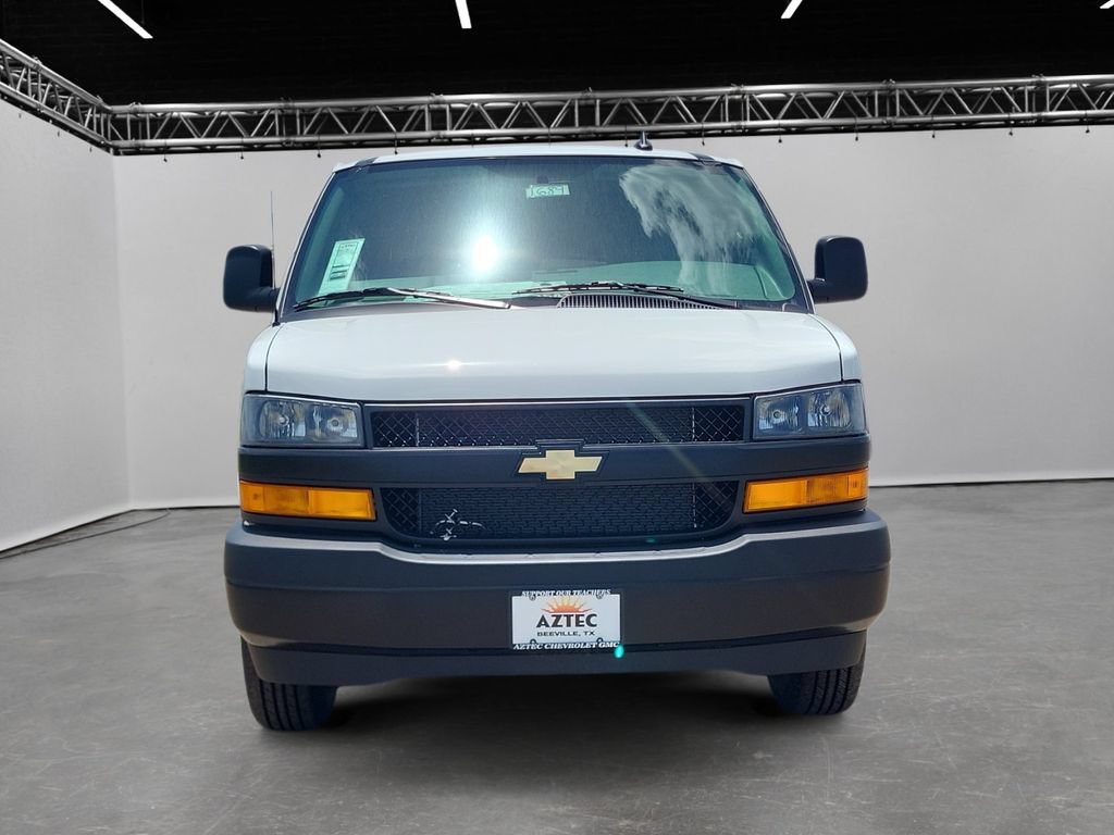 New 2026 Chevrolet Express 3500 LS RWD image 2