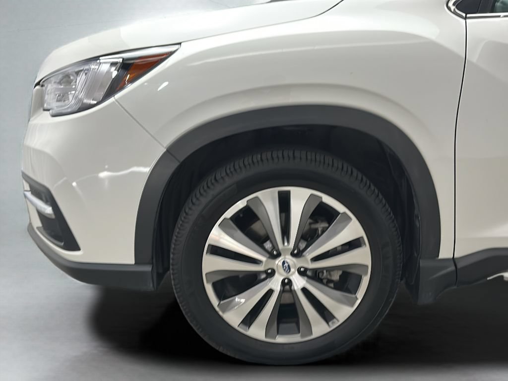 Used 2022 Subaru Ascent Limited w/ Technology Package AWD/4WD image 9