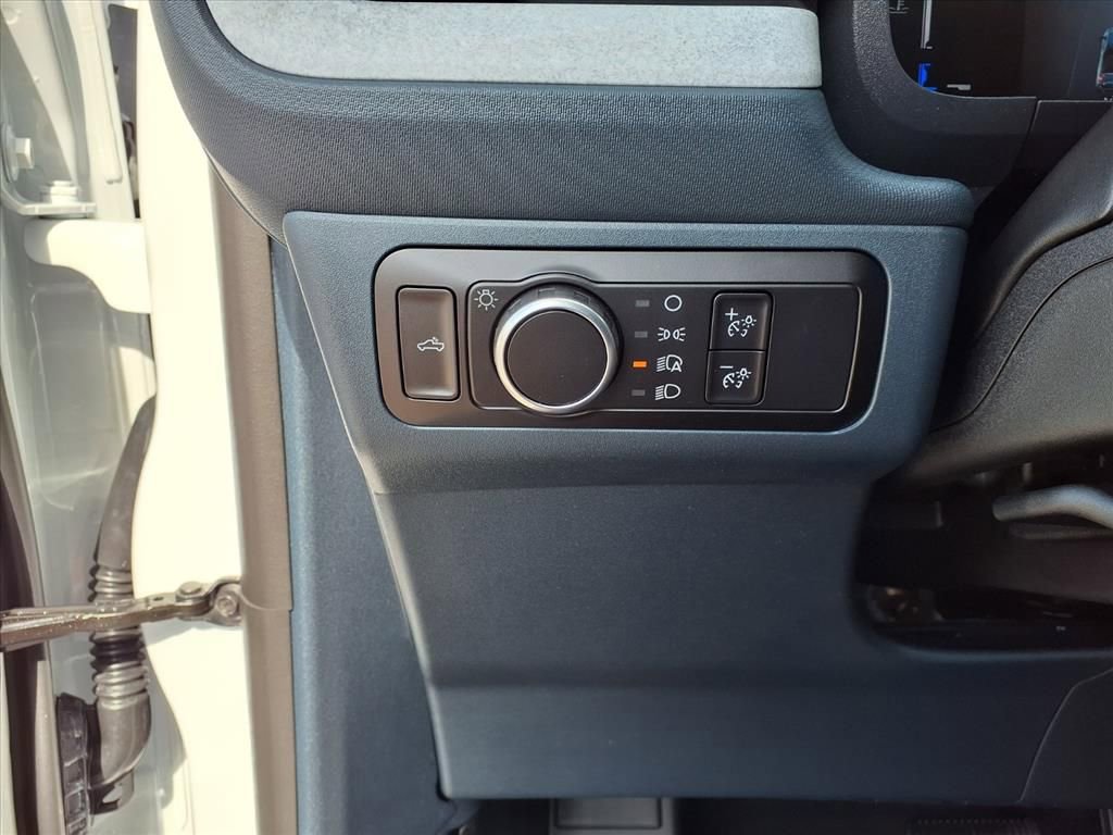 New 2025 Ford Maverick XLT w/ XLT Luxury Package AWD/4WD image 17