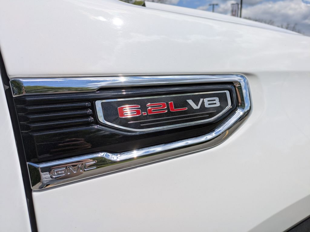 Used 2020 GMC Sierra 1500 SLT w/ SLT Premium Plus Package AWD/4WD image 39