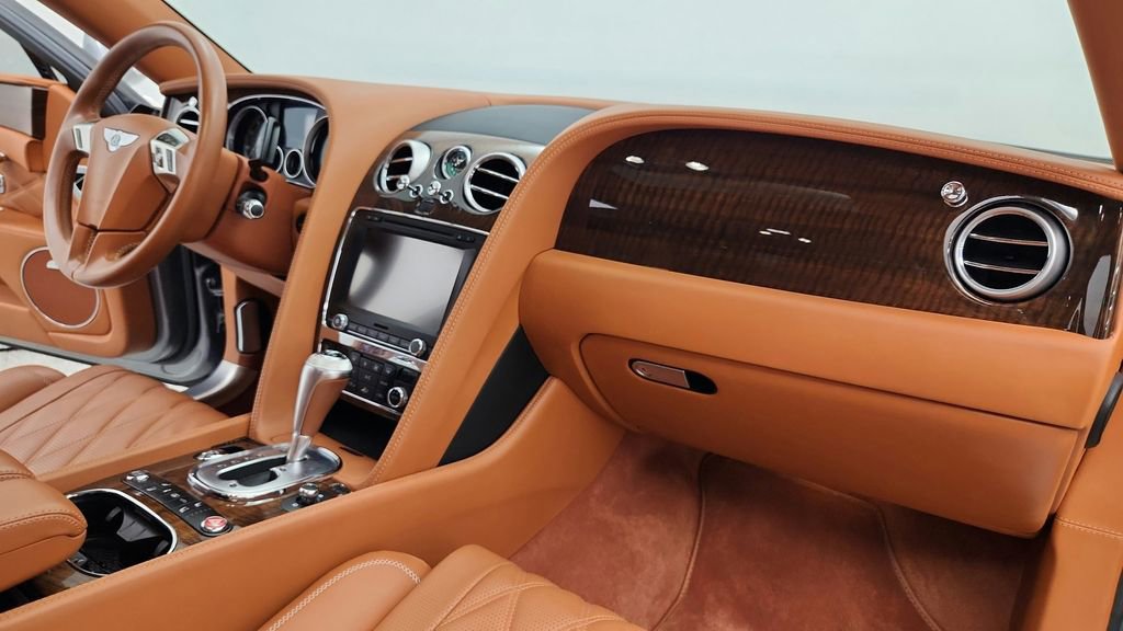 Used 2015 Bentley Flying Spur V8 AWD/4WD image 28
