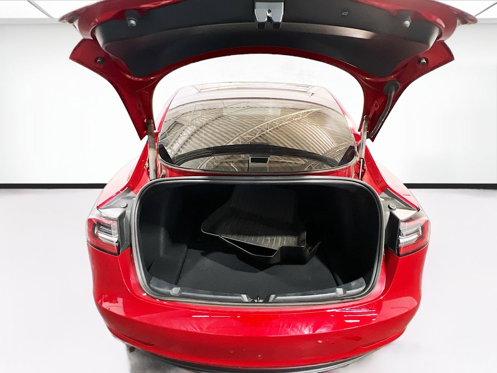 Used 2023 Tesla Model 3 Standard Range RWD image 19