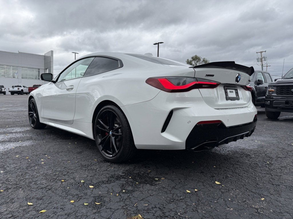 Used 2024 BMW 440i xDrive Coupe w/ Premium Package image 5