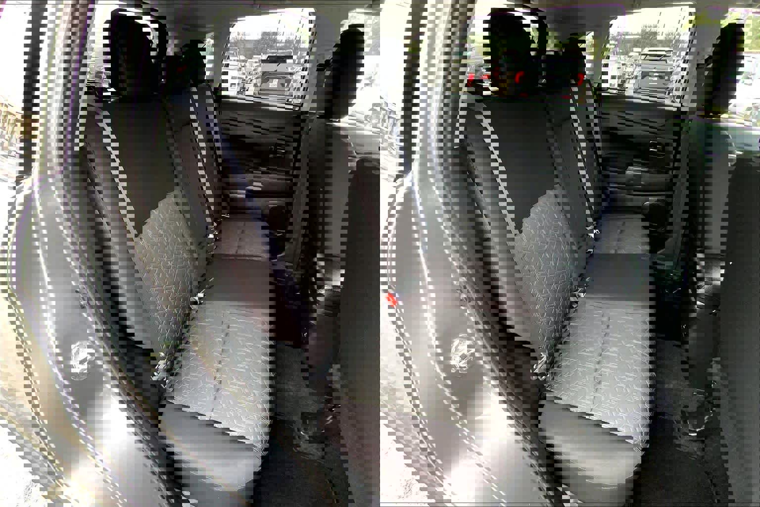 Used 2025 Mitsubishi Outlander Sport LE image 18