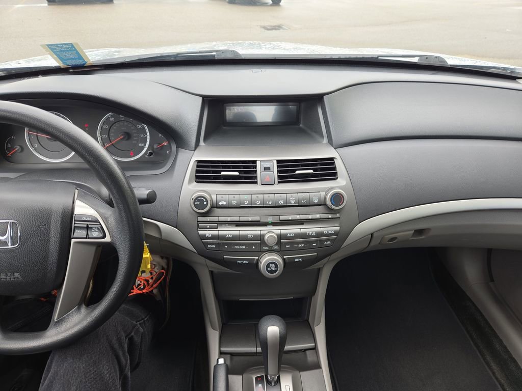 Used 2012 Honda Accord LX image 17