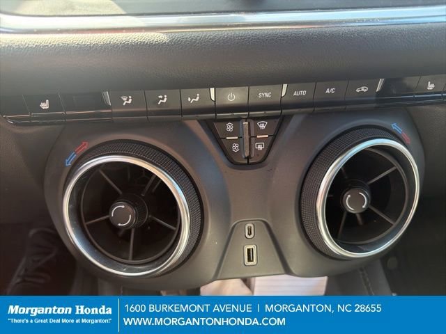 Used 2022 Chevrolet Blazer LT FWD image 9