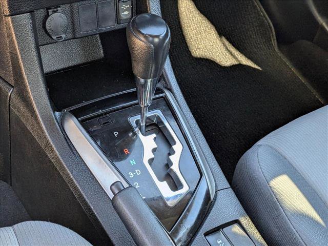 Used 2015 Toyota Corolla L image 14