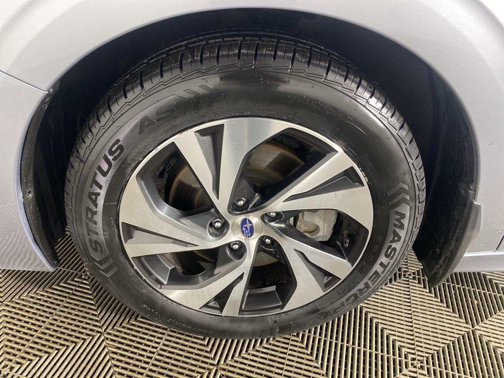 Used 2024 Subaru Legacy Premium image 11