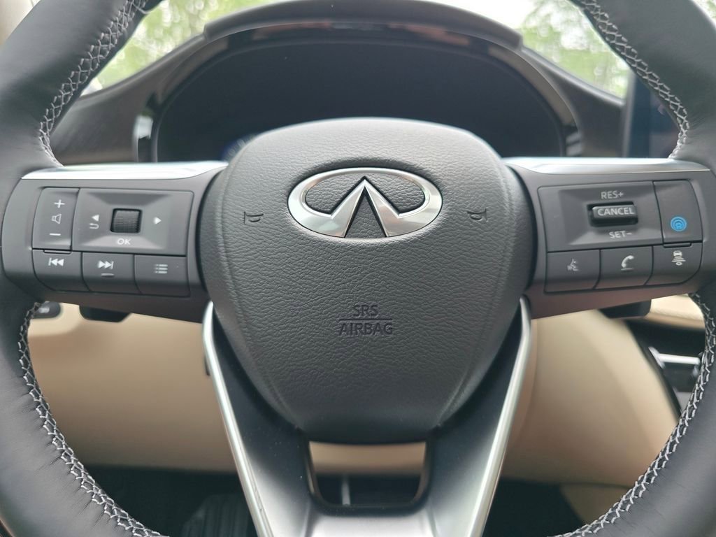 Certified 2025 INFINITI QX60 Sensory w/ Vision Package AWD/4WD image 32