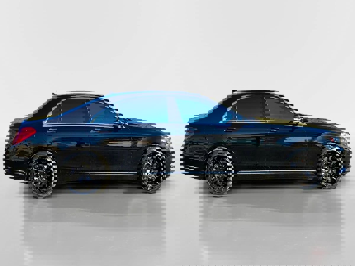 Used 2017 Mercedes-Benz S 550 Sedan image 6