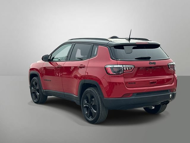 Used 2021 Jeep Compass Latitude w/ Sun and Sound Group AWD/4WD image 27