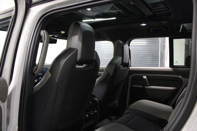 New 2026 Land Rover Defender 110 image 43
