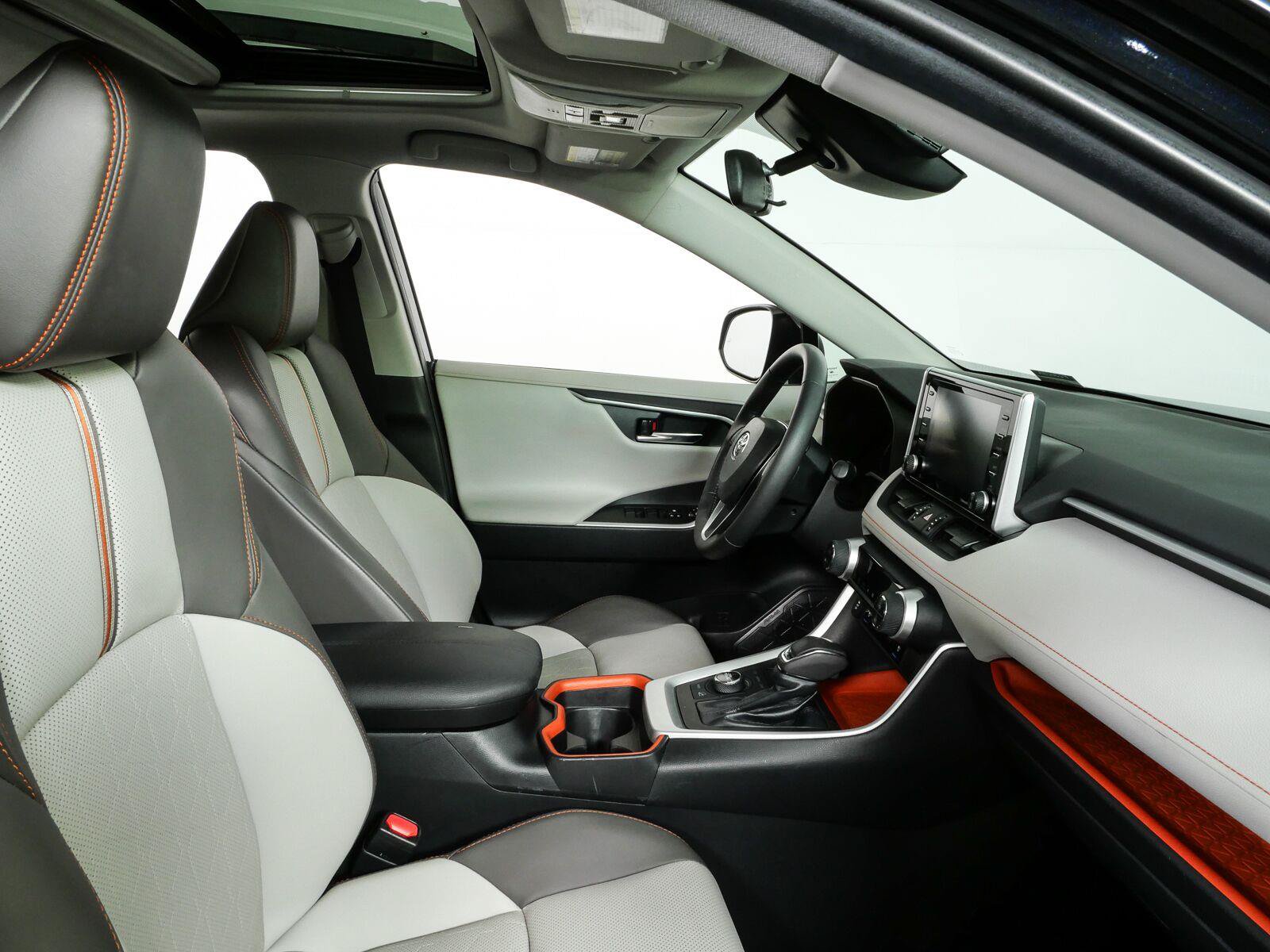 Used 2019 Toyota RAV4 Adventure w/ Cold Weather Package AWD/4WD image 22
