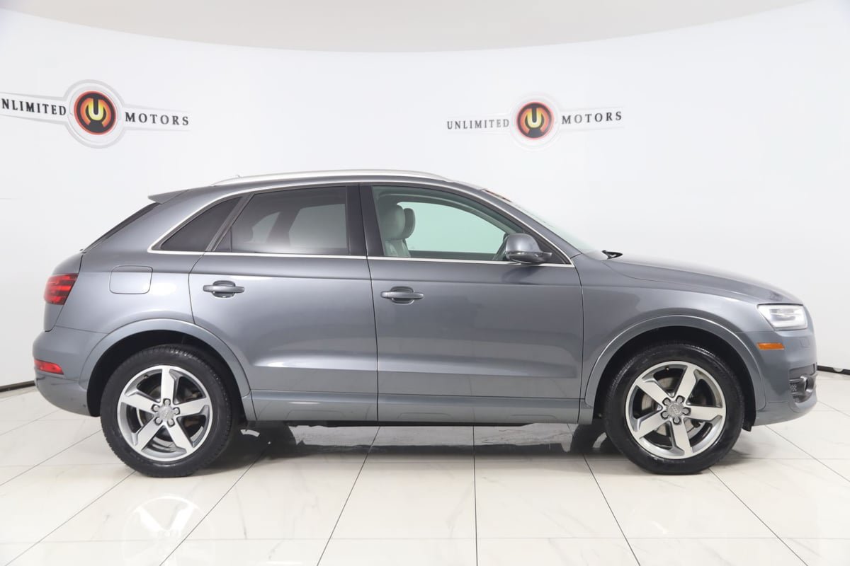 Used 2015 Audi Q3 2.0T Prestige w/ Prestige Package AWD/4WD image 2