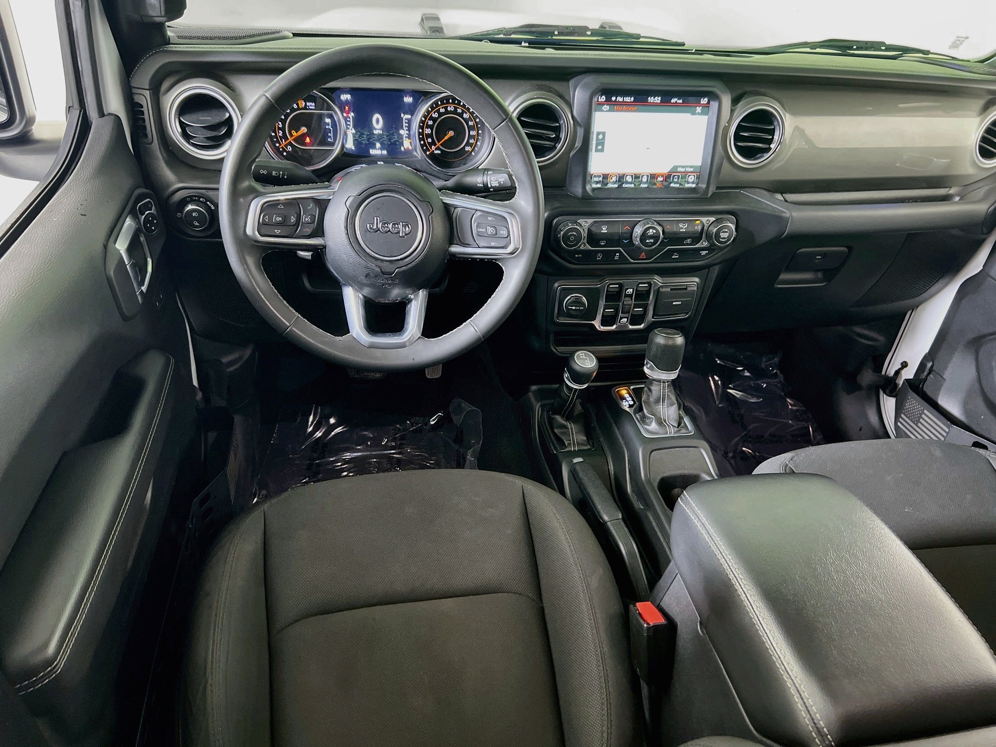 Used 2023 Jeep Gladiator Overland AWD/4WD image 21