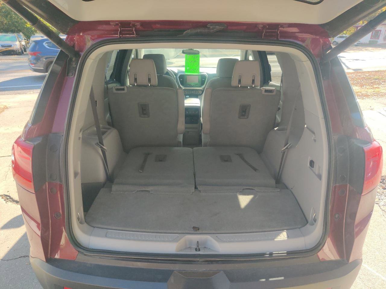 Used 2018 GMC Acadia SLE AWD/4WD image 13