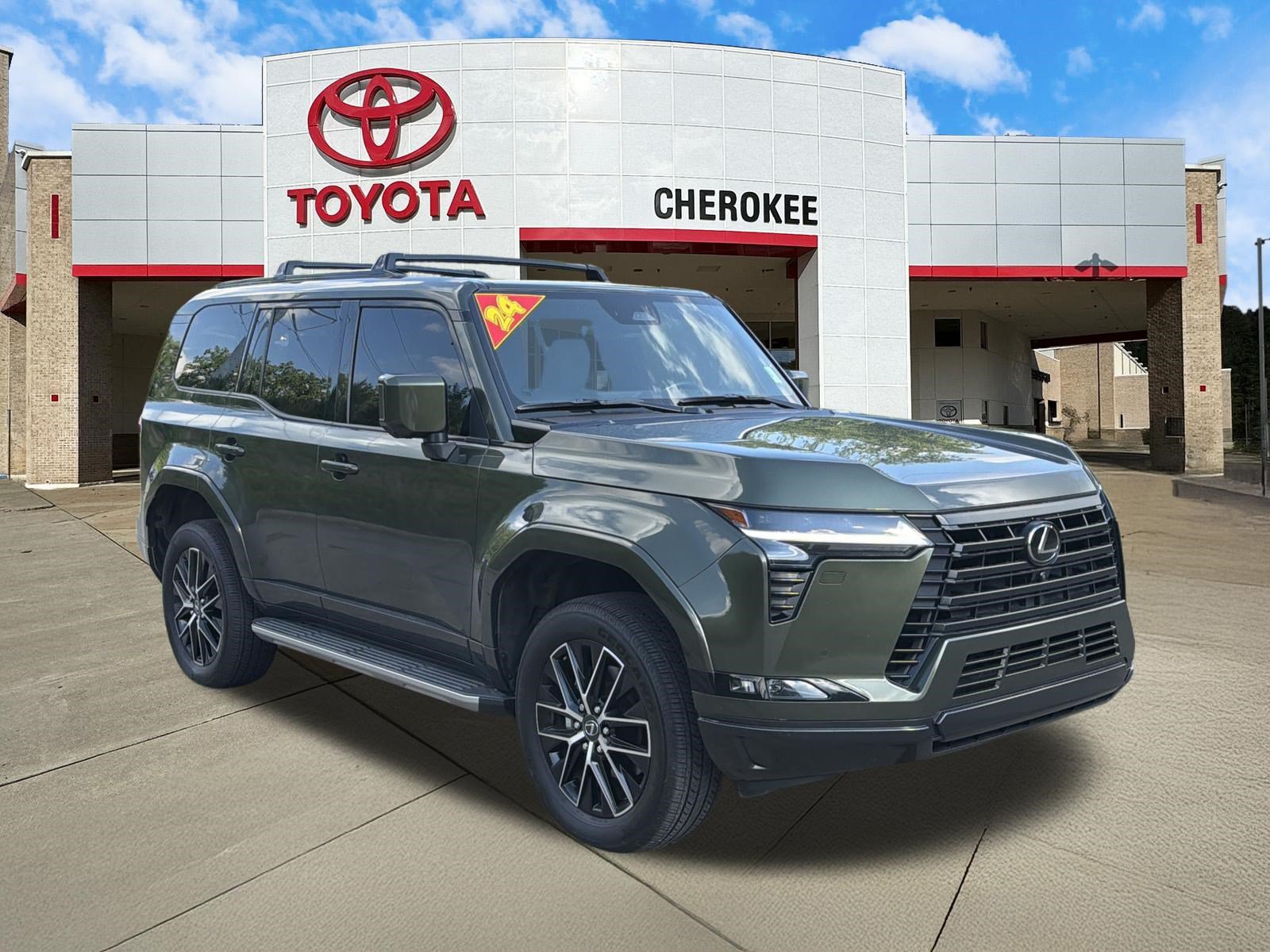 Used 2024 Lexus GX 550 w/ Accessory Package (Z1) AWD/4WD image 3