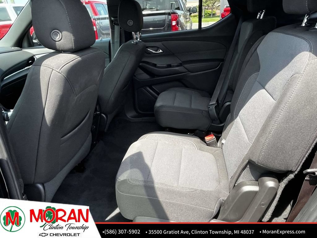 Certified 2023 Chevrolet Traverse LT FWD image 12