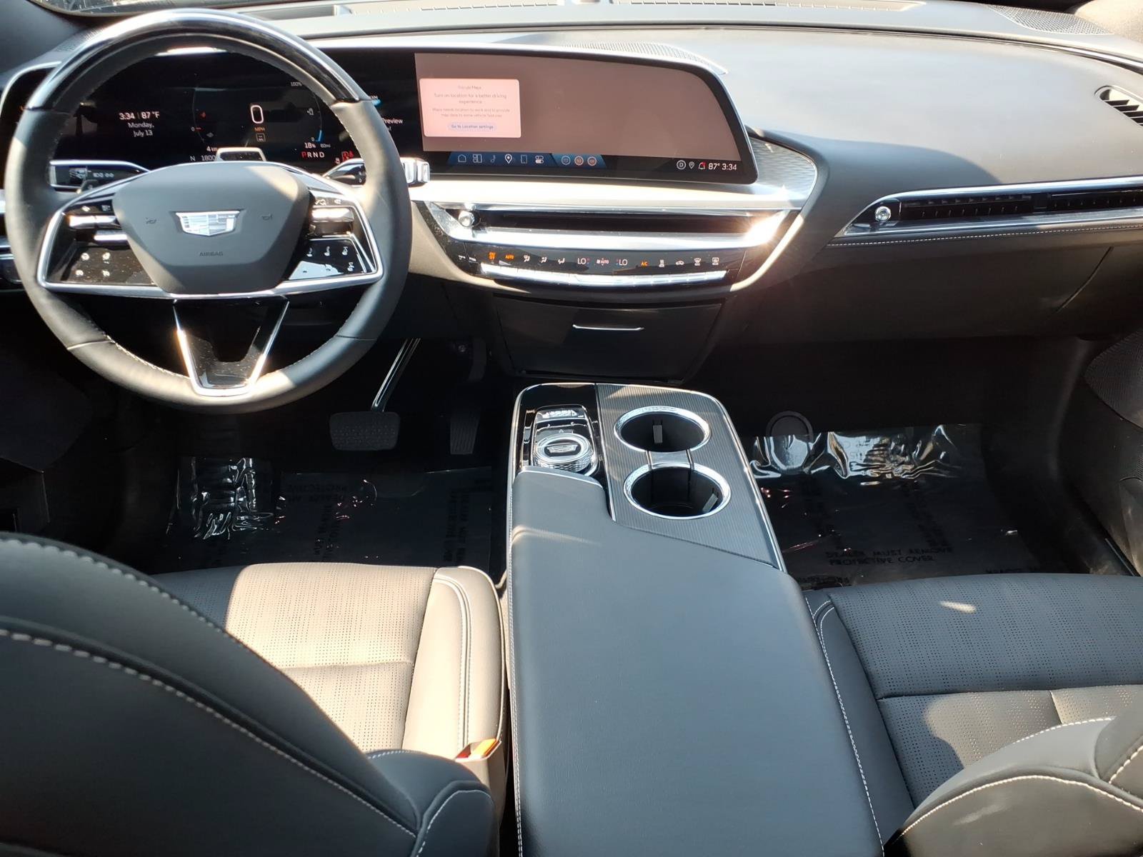 Certified 2024 Cadillac Lyriq Sport w/ LPO, Floor Liner Package AWD/4WD image 18