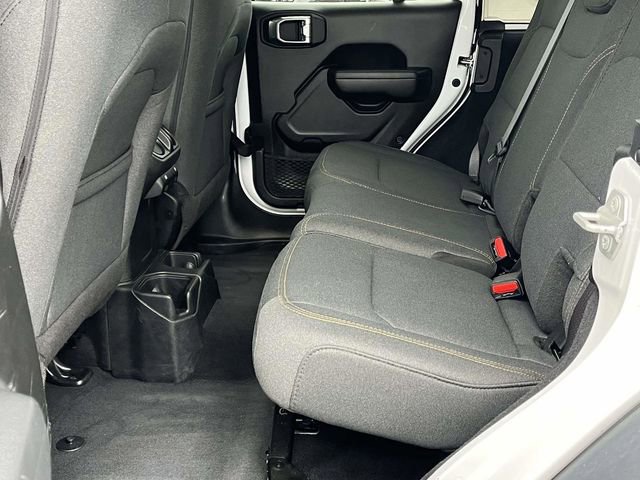 Used 2024 Jeep Wrangler Sport S image 15