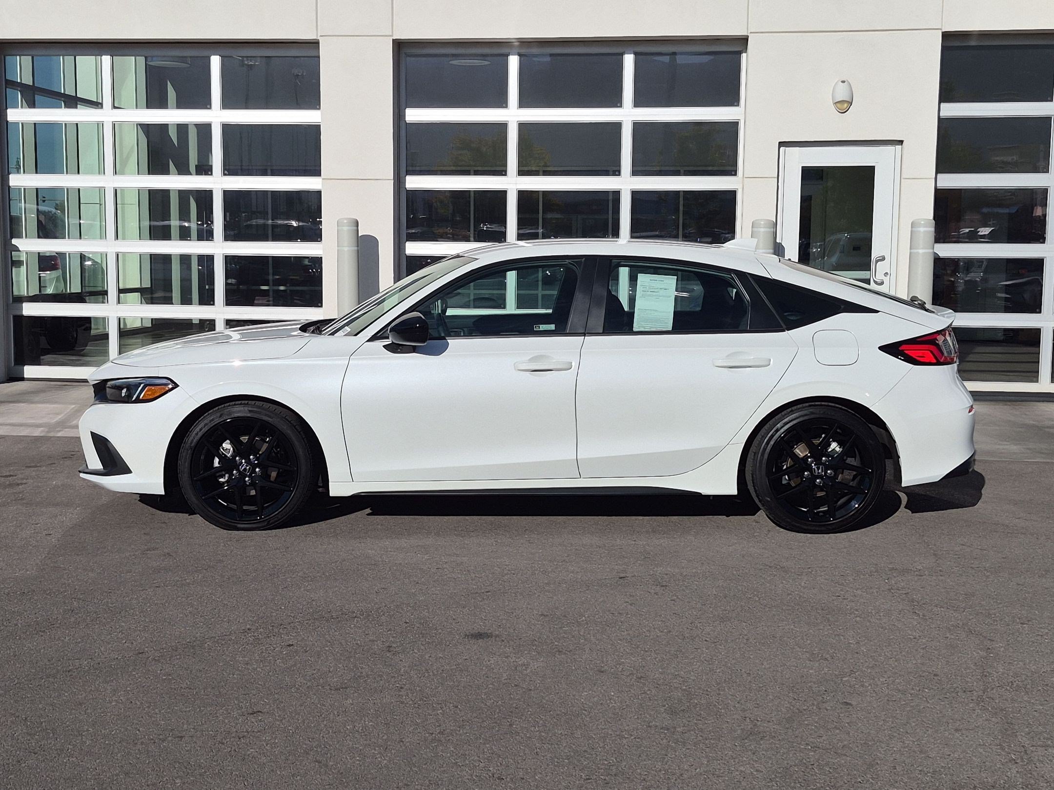 Used 2024 Honda Civic Sport image 9