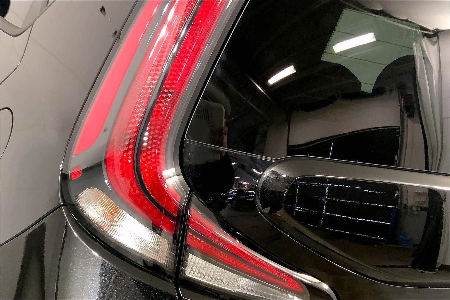 Used 2025 Kia Soul LX image 27