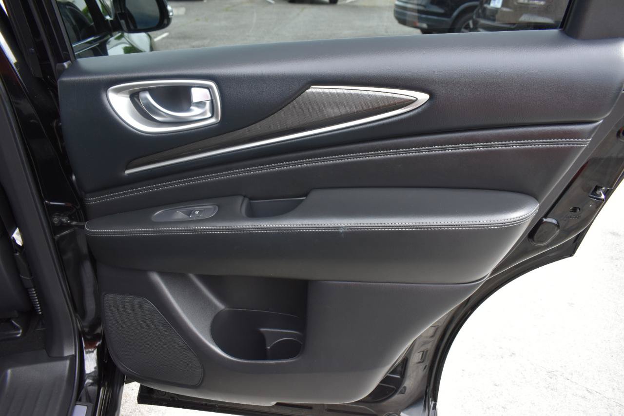 Used 2019 INFINITI QX60 Pure AWD/4WD image 39
