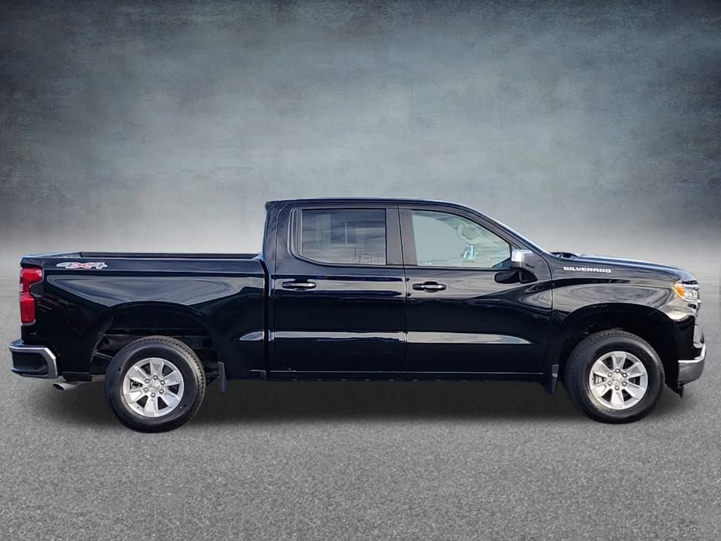 Used 2025 Chevrolet Silverado 1500 LT image 5