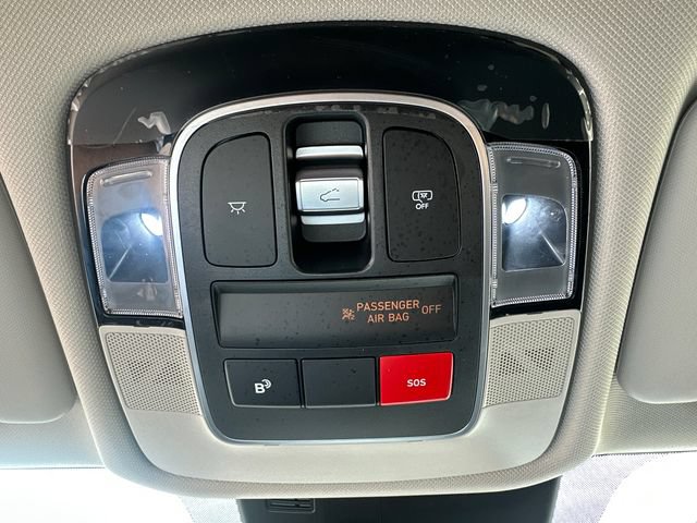 Used 2025 Hyundai Tucson Limited AWD/4WD image 46