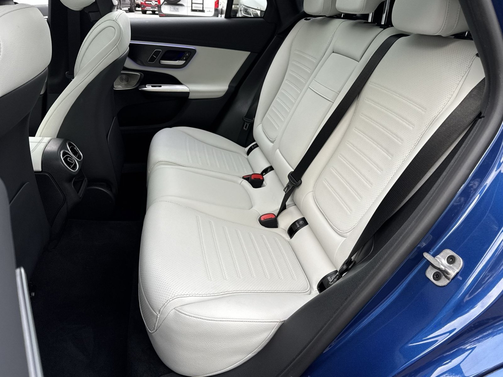 Certified 2024 Mercedes-Benz GLC 300 4MATIC image 30