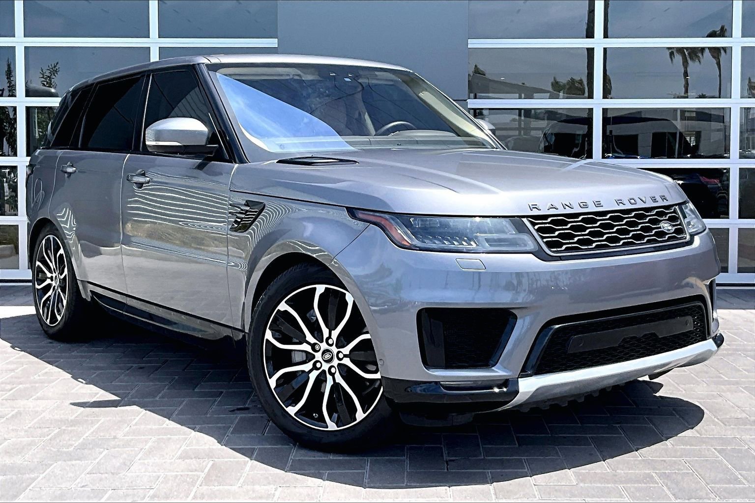 Used 2021 Land Rover Range Rover Sport HSE Silver Edition AWD/4WD image 3