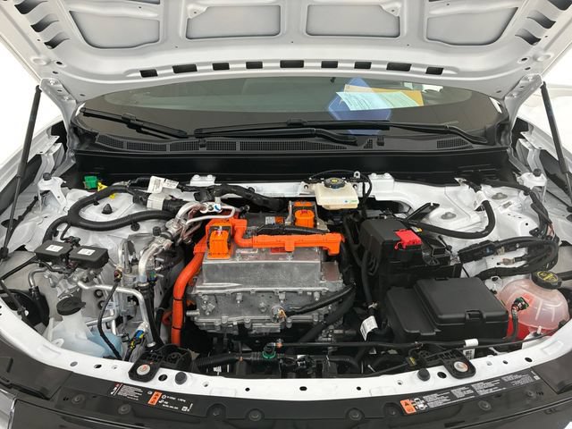 Certified 2025 Chevrolet Blazer EV LT AWD/4WD image 11